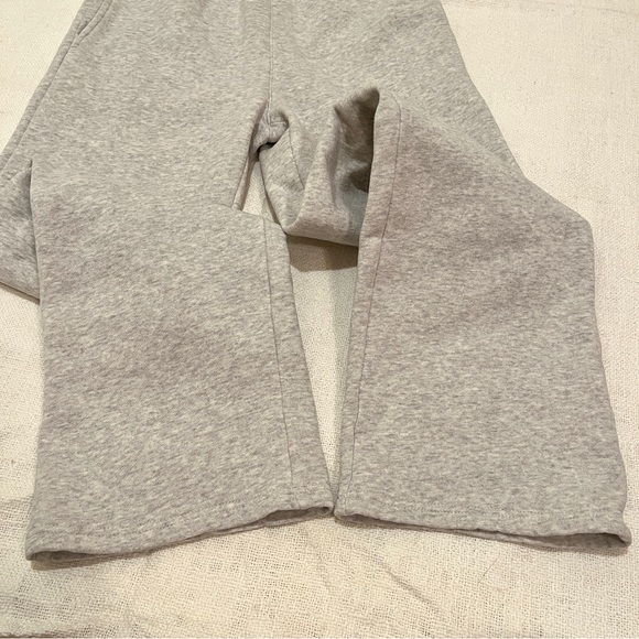 Brandy Melville gray sweatpants Anastasia tie sweatpants one size cotton - Picture 6 of 7